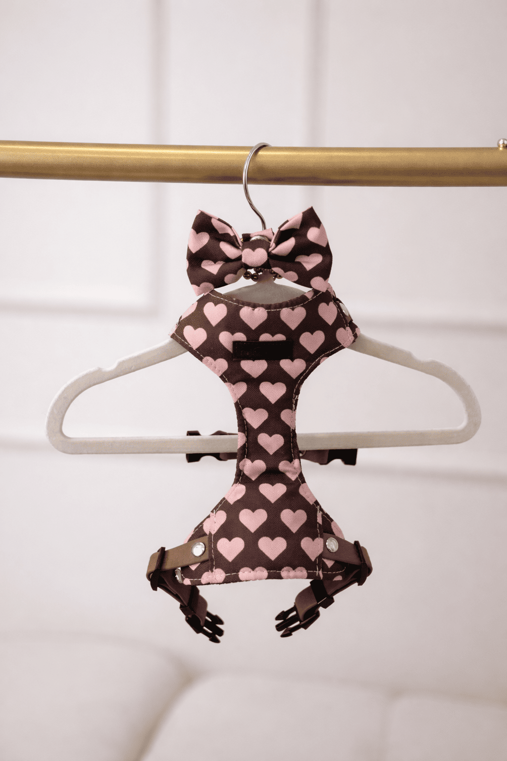 Kokarda/Mucha HEARTS - dodatek do obroży i szelek Psiumpel, dla Psa i dla Ciebie, spaceruj modnie i wygodnie