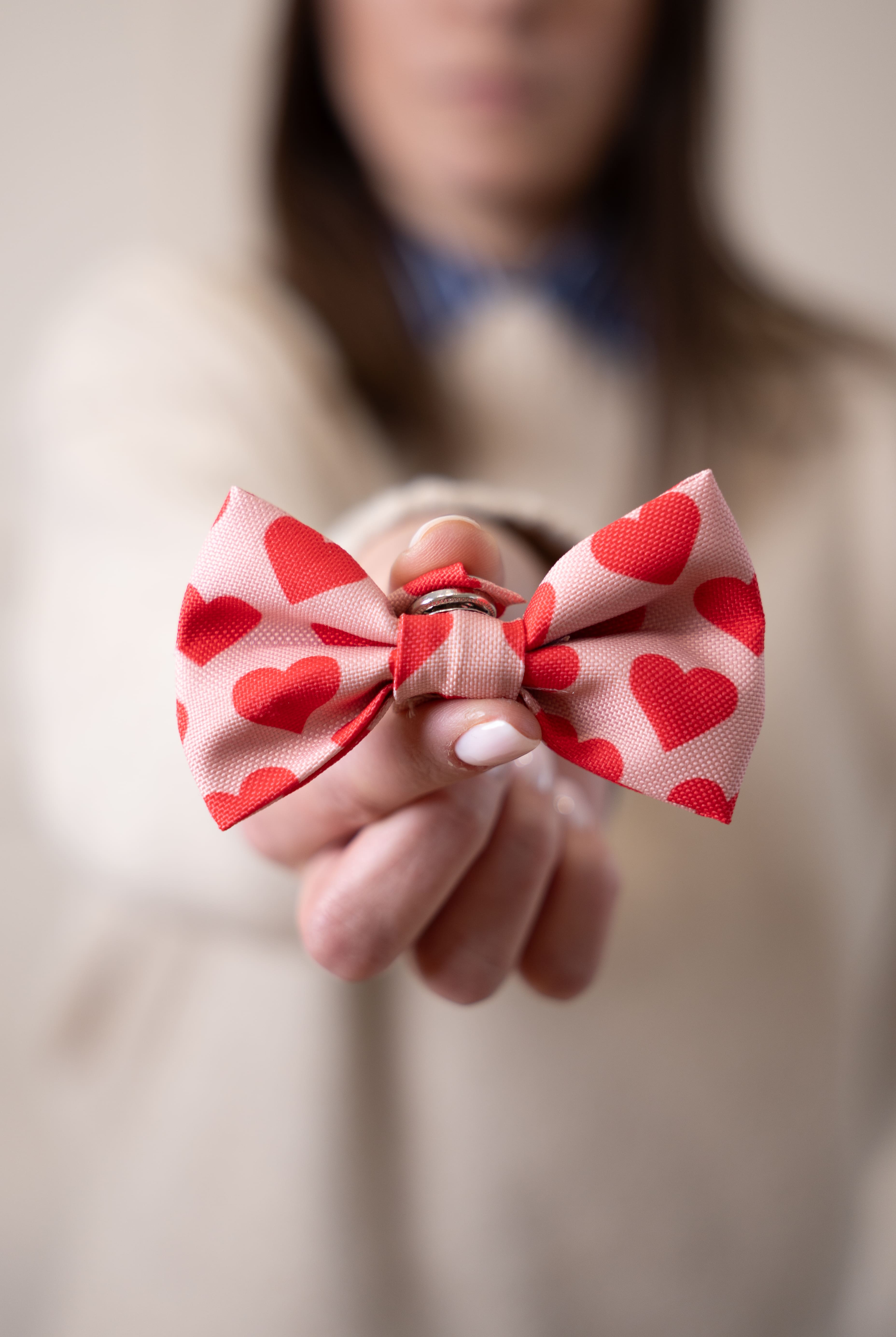 Kokarda/Mucha HEARTS - dodatek do obroży i szelek Psiumpel, dla Psa i dla Ciebie, spaceruj modnie i wygodnie