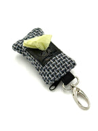 Etui na woreczki TWEED BLUE Psiumpel, dla Psa a nawet kota i dla Ciebie, spaceruj modnie i wygodnie
