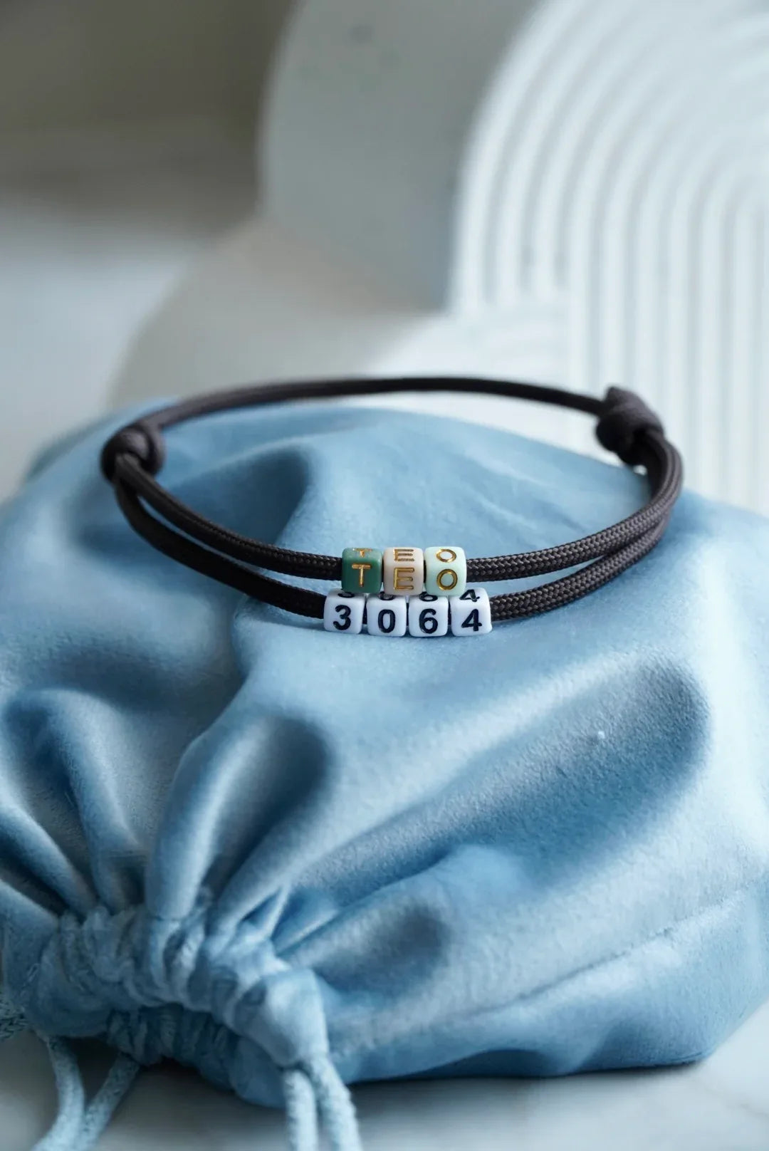 Adresówka z paracordu Psiumpel, dla Psa i dla Ciebie, spaceruj modnie i wygodnie